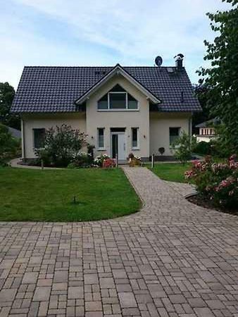 Ferienwohnung Am Waldesrand Sellin  Exteriör bild