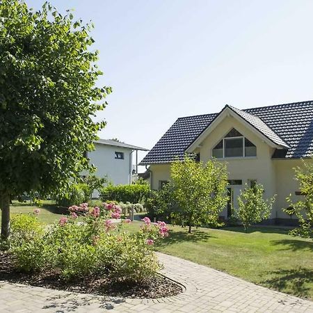 Ferienwohnung Am Waldesrand Sellin  Exteriör bild