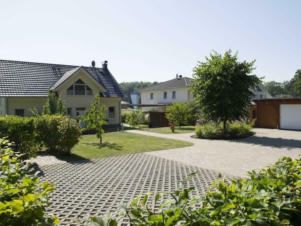 Ferienwohnung Am Waldesrand Sellin  Exteriör bild